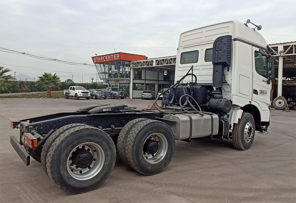 Tracto 2540 6x4 - Año 2016 - Imagen 4