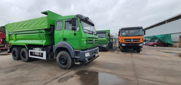 Tolva Mod. 2535 NG - 6x4 - 15 m3 - MT (2024) - Imagen 9
