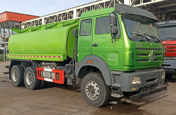 Aljibe Mod. 2535 NG - 6x4 - 15 mil litros - MT (2025) - Imagen 3
