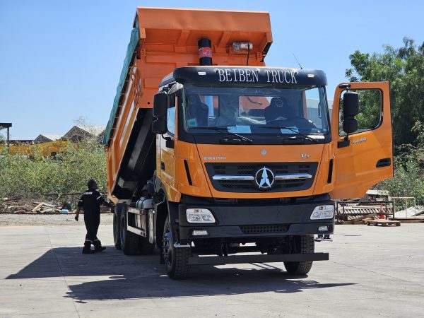 Tolva Mod. 2546 V3 - 6x4 - 14 m3 - AMT (2025) - Imagen 2